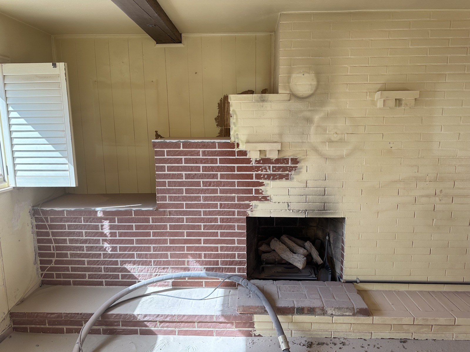Fireplace brick paint removal